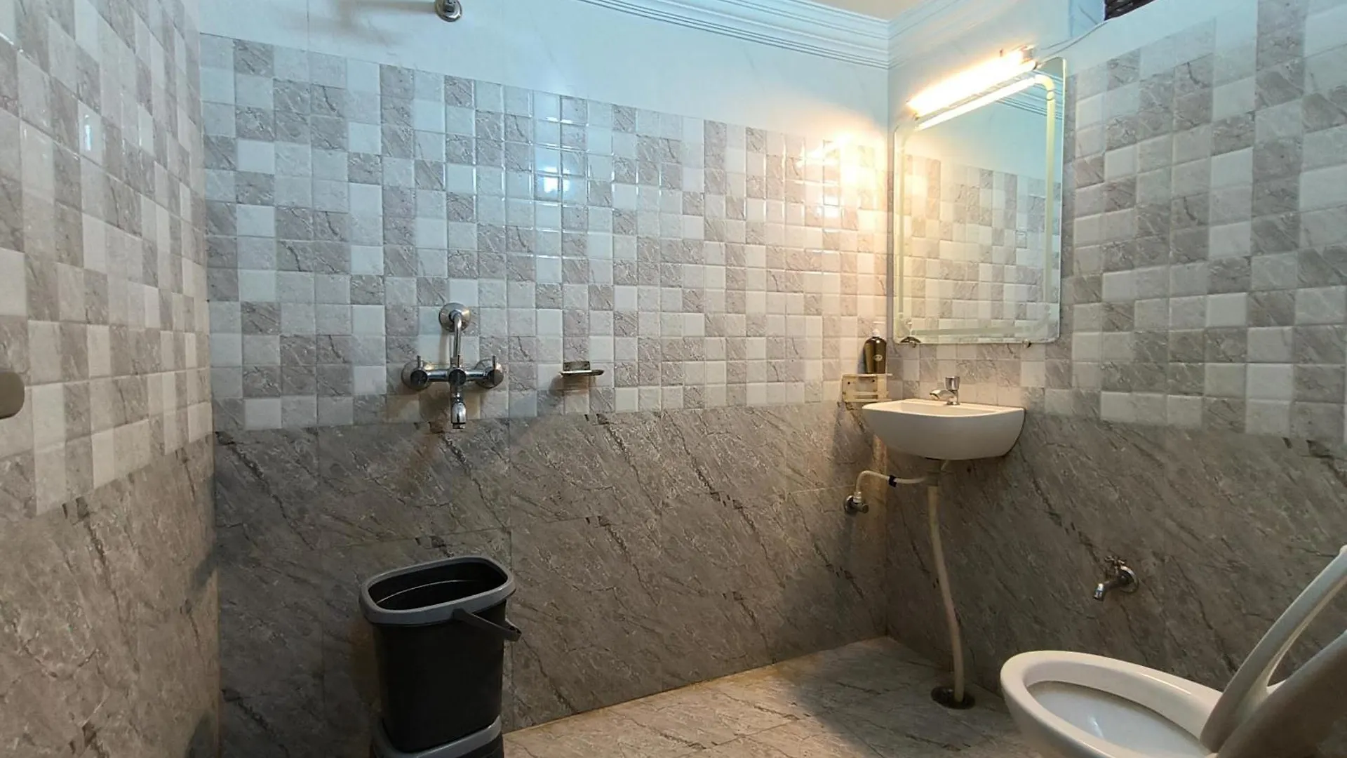 Mandakini Homestay Varanasi