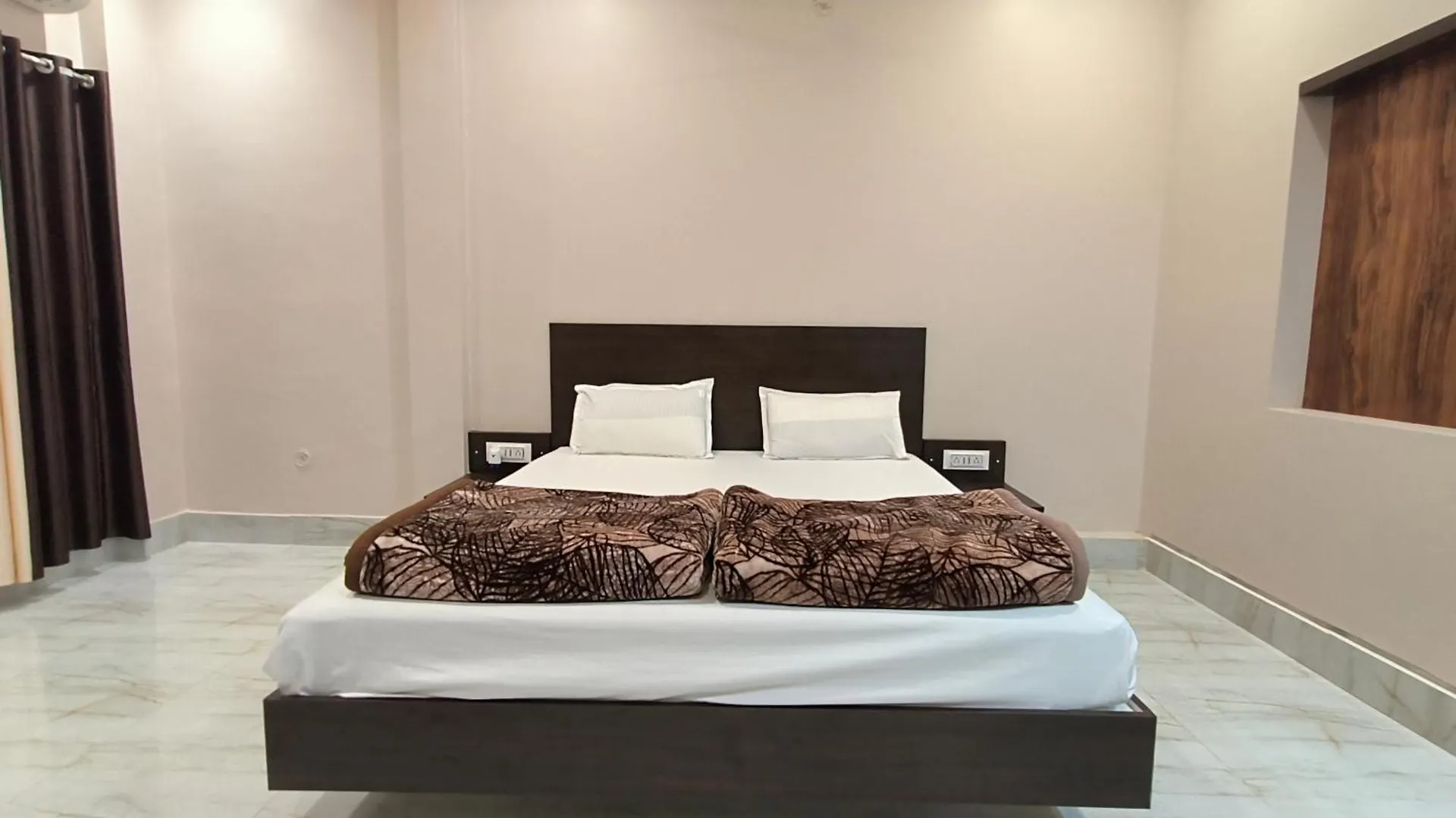 Mandakini Homestay Varanasi 0*,  India